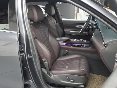 2021 Genesis GV70 — миниатюра 16