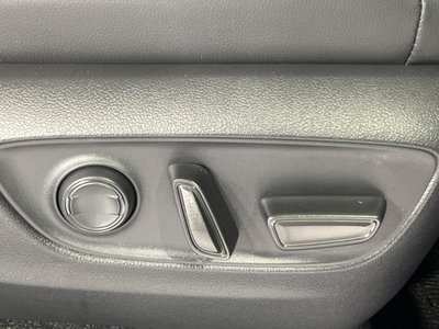 TOYOTA LAND CRUISER 250 - 6