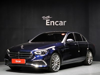 MERCEDES-BENZ E-CLASS - 1