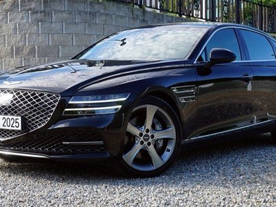 صورة 4 لـ 2022 Genesis G80 (RG3)