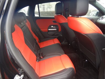 صورة مصغرة 14 لـ 2024 Mercedes-BENZ GLA AMG