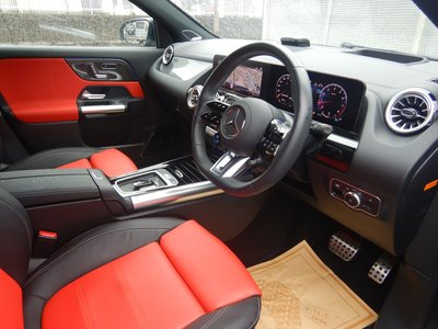 2024 Mercedes-BENZ GLA AMG photo 8