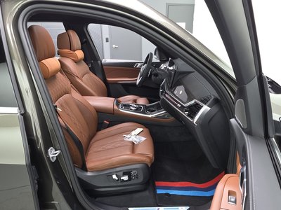 صورة مصغرة 16 لـ 2025 BMW X7