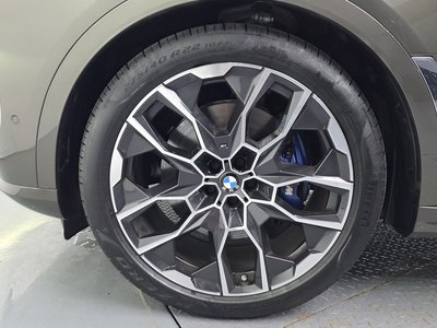 صورة 6 لـ 2025 BMW X7