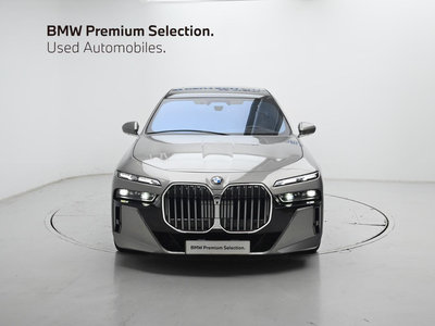 2026 BMW 7 SERIES photo 4