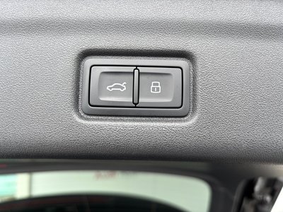 صورة مصغرة 62 لـ 2025 AUDI Q6 E-TRON