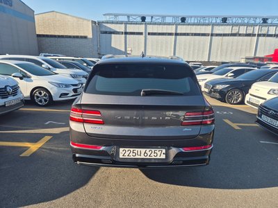 GENESIS GV80 - 3