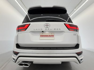 صورة مصغرة 73 لـ 2025 Toyota LAND CRUISER 300
