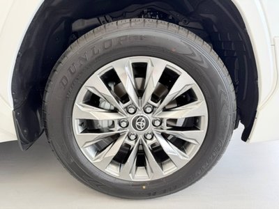 صورة مصغرة 75 لـ 2025 Toyota LAND CRUISER 300