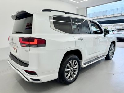 صورة مصغرة 53 لـ 2025 Toyota LAND CRUISER 300