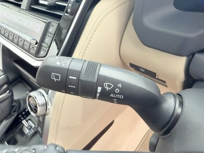 صورة مصغرة 33 لـ 2025 Toyota LAND CRUISER 300