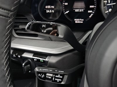 2020 Porsche 911 — миниатюра 21