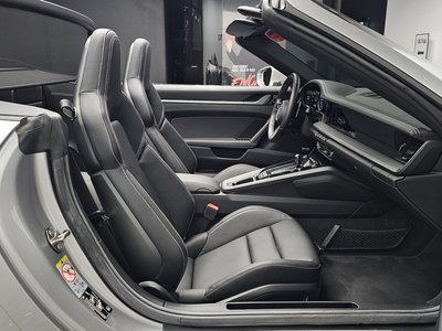 2020 Porsche 911 — миниатюра 16