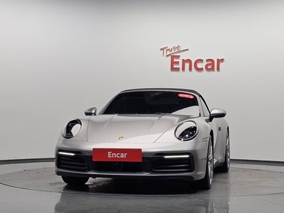 2020 Porsche 911 — миниатюра 35