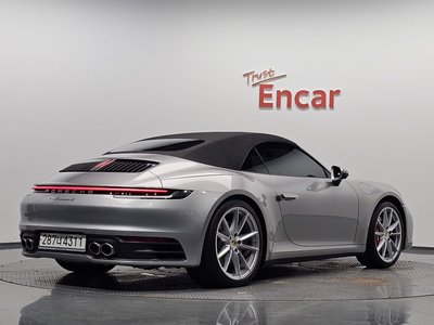 2020 Porsche 911 — миниатюра 34