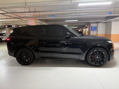 2024 LAND Rover RANGE ROVER SPORT photo 2