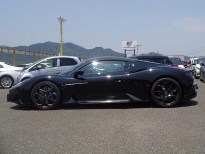 MASERATI MASERATI MC20 - 9
