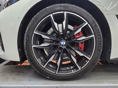 BMW I4 - 6