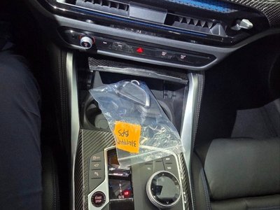 BMW I4 - 9