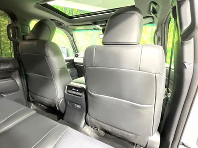 صورة مصغرة 38 لـ 2025 Toyota LAND CRUISER 250