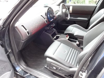 2025 MINI COOPER COUNTRYMAN — миниатюра 12