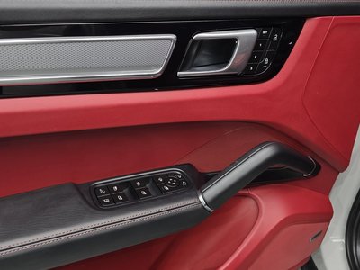 صورة مصغرة 26 لـ 2023 Porsche CAYENNE