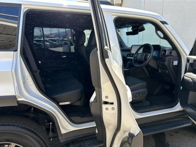 2025 Toyota LAND CRUISER 250 thumbnail 35