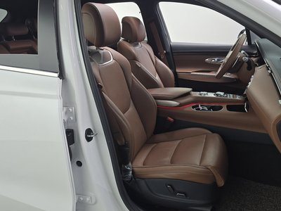 2023 Genesis GV70 — миниатюра 12