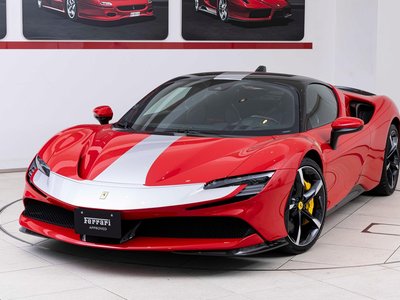 FERRARI SF90 STRADALE