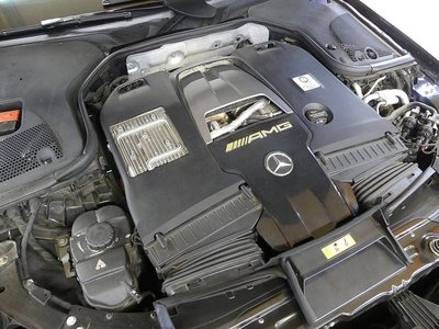 MERCEDES-BENZ GT AMG - 7