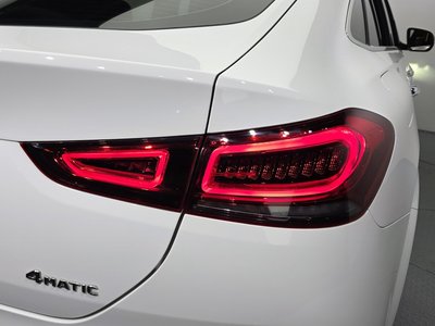 2021 Mercedes-BENZ GLE — фото 10
