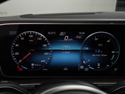 2021 Mercedes-BENZ GLE — миниатюра 11