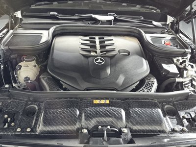 MERCEDES-BENZ GLS - 7