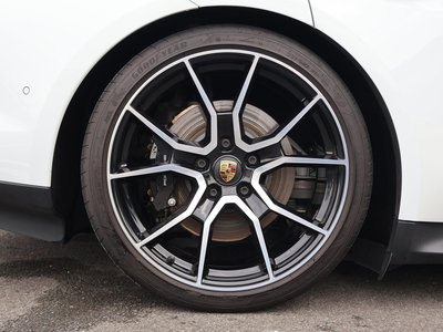 2022 Porsche TAYCAN 缩略图 11