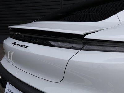 2022 Porsche TAYCAN 缩略图 14