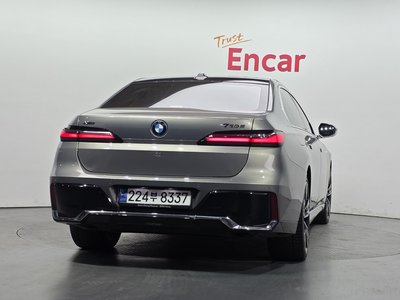 BMW 7 SERIES - 3
