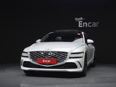 GENESIS G80 (RG3) - 2