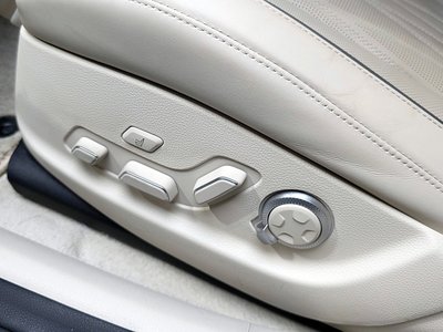 2024 Genesis G80 (RG3) thumbnail 37