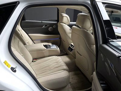 2024 Genesis G80 (RG3) thumbnail 17
