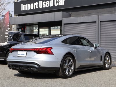 AUDI E-TRON GT QUATTRO - 4