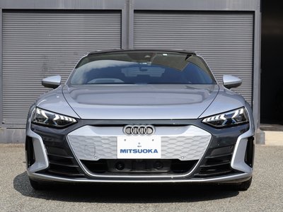 AUDI E-TRON GT QUATTRO - 2