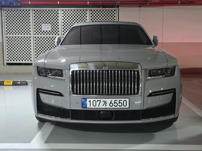 ROLLS-ROYCE GHOST - 2