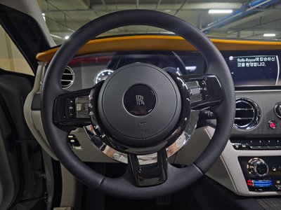 ROLLS-ROYCE GHOST - 9