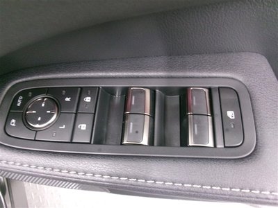 2024 Lexus RX thumbnail 24