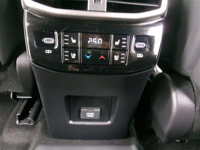 صورة 8 لـ 2024 Lexus RX