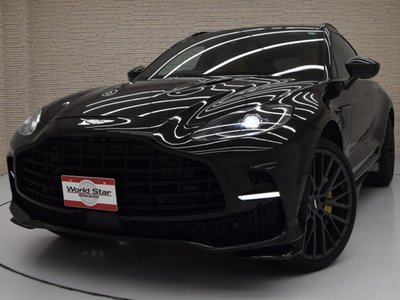 ASTON MARTIN DBX - 5