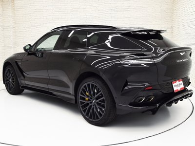 ASTON MARTIN DBX - 2