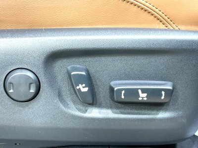 TOYOTA LAND CRUISER PRADO - 7