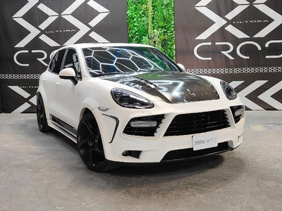 PORSCHE CAYENNE - 1