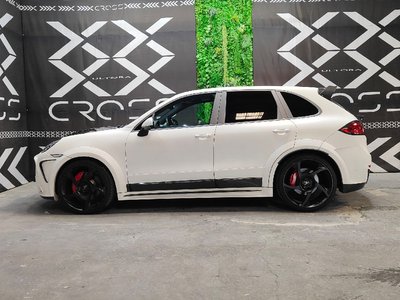 PORSCHE CAYENNE - 10